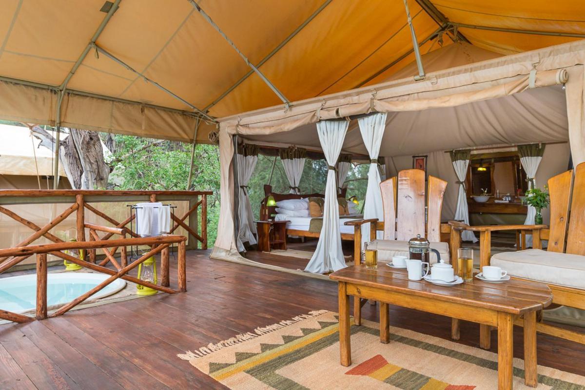 Elephant Bedroom Camp - Samburu Archers Post Екстер'єр фото